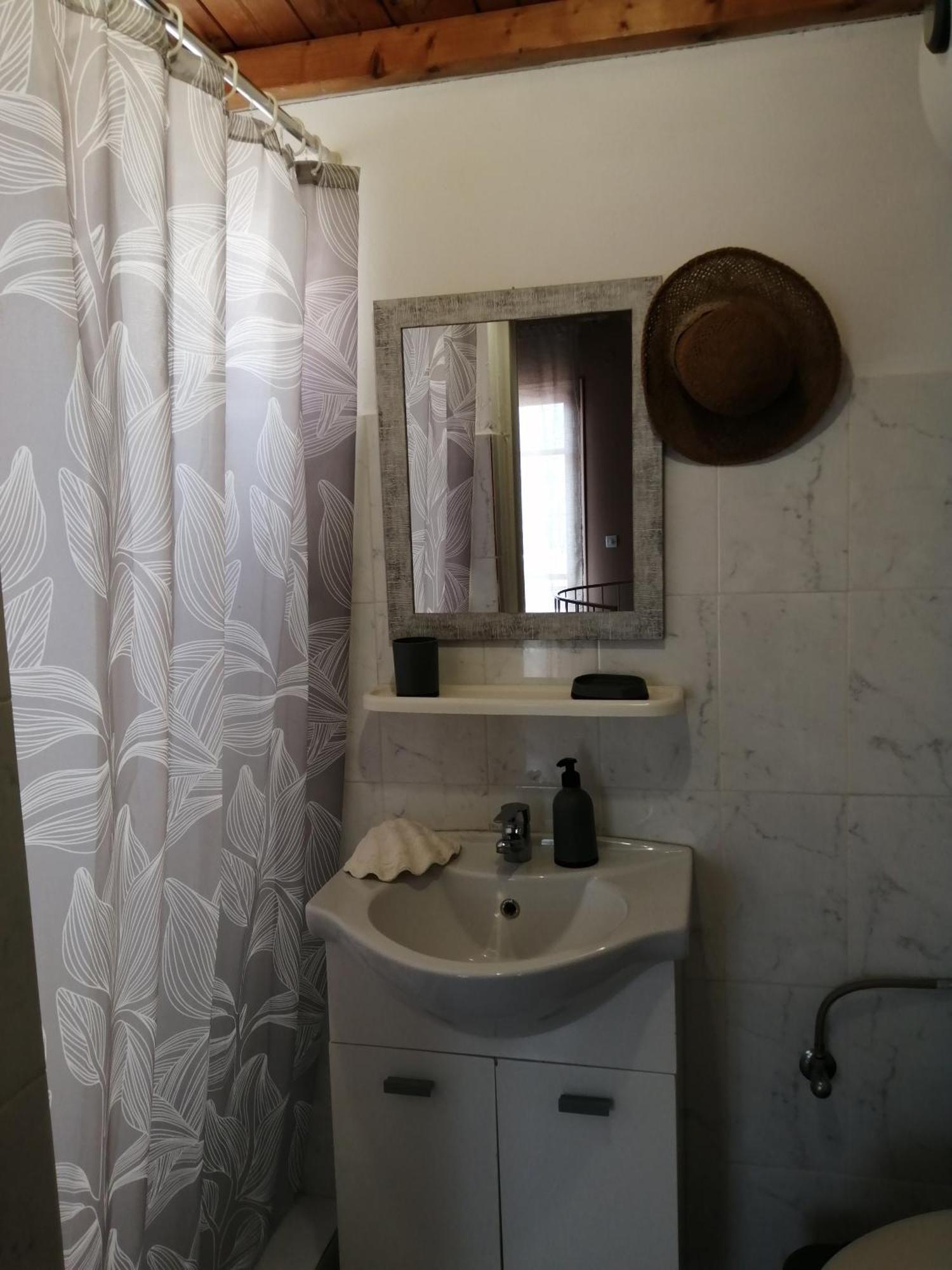 Ferienwohnung Waterway View Galatás Exterior foto